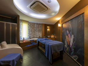 Отель Asteria Family Resort Side