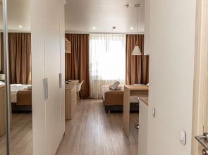 Апарт-отель Yes, apartments by botanical garden