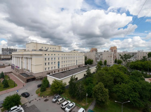 Апартаменты Сирень на главной улице с видом на Драмтеатр