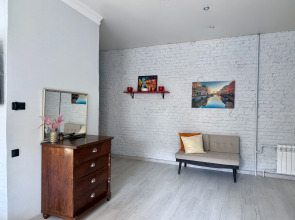 Квартира Orlov House с видом на крыши Петербурга