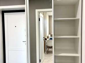 Апартаменты с дизайнерским ремонтом  возле Калужских Терм и рядом с Музеем Космонавтики