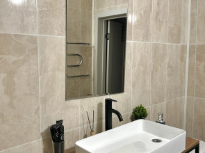 Апартаменты Уютная евродвушка возле трассы М4