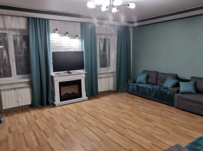 Апартаменты в Частном Доме на Первом Этаже