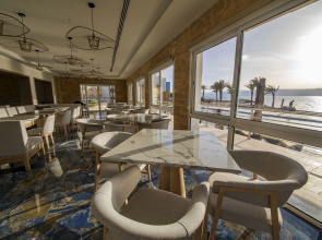 Отель Luxotel Aqaba Beach Resort & Spa Hotel