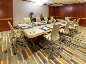 Crowne Plaza Dubai Jumeirah an IHG Hotel