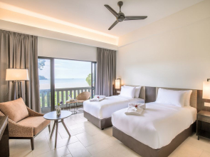 Курортный отель Camar Langkawi