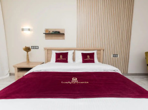 Апартаменты на Университетской Набережной