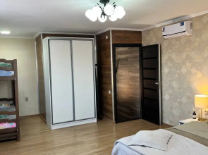 Дом Двухэтажный в 5 Минутах от Моря