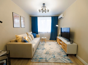 Квартира с новым ремонтом в центре