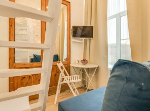 Апартаменты Sokroma Фонтанный Дом 3