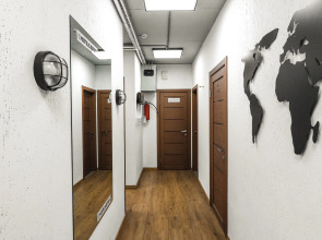 Хостел Sleep Box Hostel