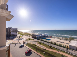 2 - к Апартаменты с прямым видом на море | 1 линия