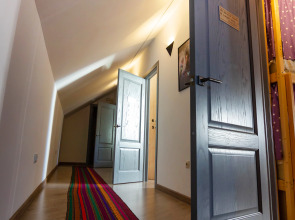 Хостел Чердак