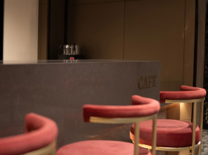 Отель Golden River By Continent Collection