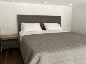 Апартаменты Малая Морская 6