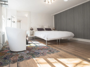 Апартаменты 24b Appartements des Orfèvres