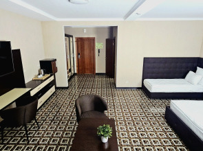 Отель Репин