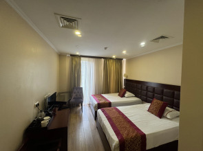 Отель Natali Metekhi Palace