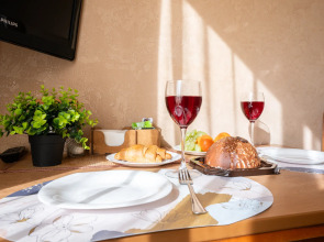 Квартира Двухкомнатная Natali apart на метро Пражская