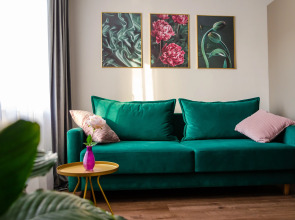 Апартаменты Aura House