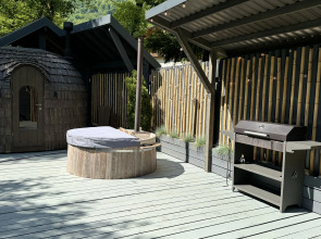 Шале Шалаш и баня