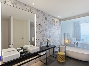 Отель The Oberoi Beach Resort Al Zorah