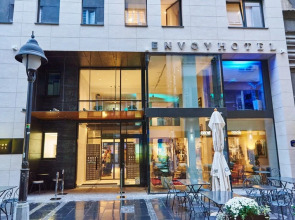 Отель Envoy Belgrade