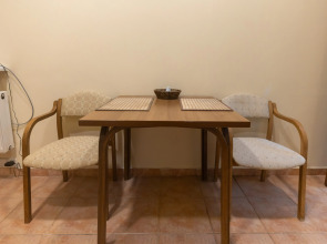 Апартаменты двухкомнатные с гостинной комнатой на Торговой улице ( K5)