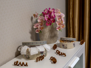 Апартаменты Кварт-Отель, Плющиха, 42