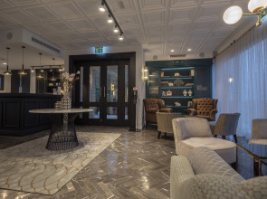 Vivid Blue Serenity Resort