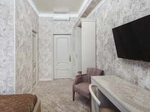 Отель Акрополь