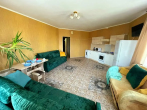 Апартаменты на Землячки