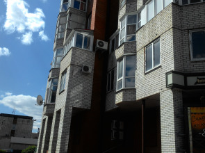 Апартаменты на Жукова 144