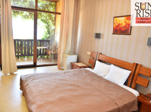 Отель Санрайз