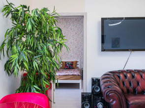 Квартира БалтАтлантик номер в стиле Красный Дракон