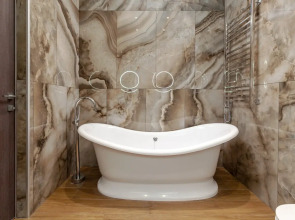 Трехкомнатный апартамент на 40 этаже