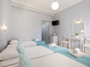 Отель Bella Vista Beach Hotel And Studios- Corfu Benitses