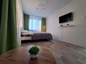 Квартира новая до 4+2 человек "Версаль апартмент"