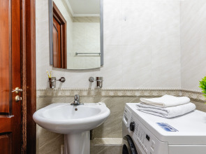 Апартаменты Просторные 3-х комнатные в стиле минимализм