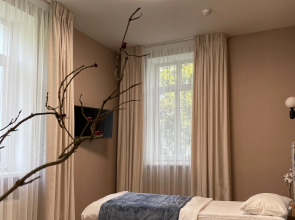 Отель Лес Георга