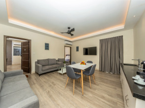 Отель Sky Beach