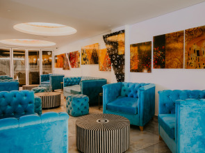 Отель Napa Suites