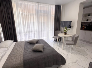 Апартаменты Orange Apart в центре Сочи на Навагинской