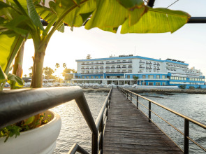 Отель Arkin Palm Beach