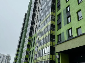 Квартира Уютная двухкомнатная 20 минут до центра