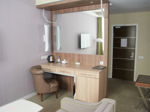 Отель Green Which