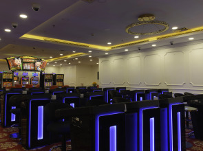 Отель Premier Havana Nha Trang Hotel