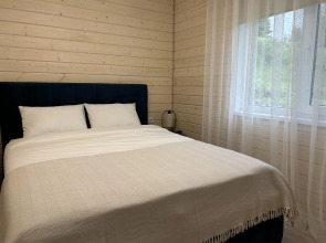 Частный Дом На Берегу Реки