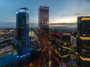 Romantic apart on 71 floor