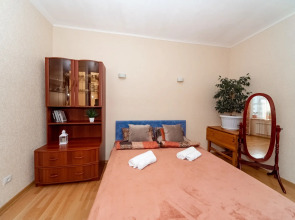 Апартаменты на аллее Поликарпова, 2